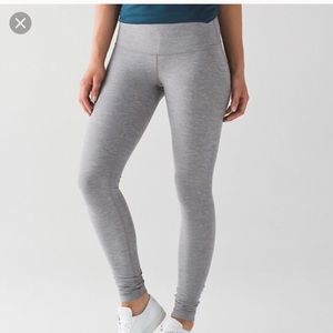 Lululemon Athletica- light grey leggings